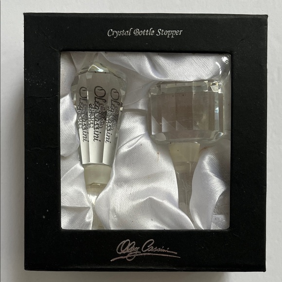 Oleg Cassini Other - Oleg Cassini Crystal Bottle Stoppers NIB